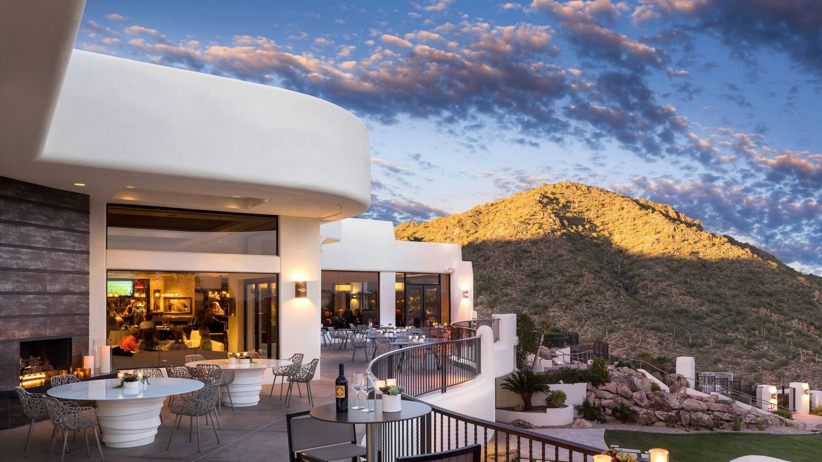 Adero Scottsdale exterior view