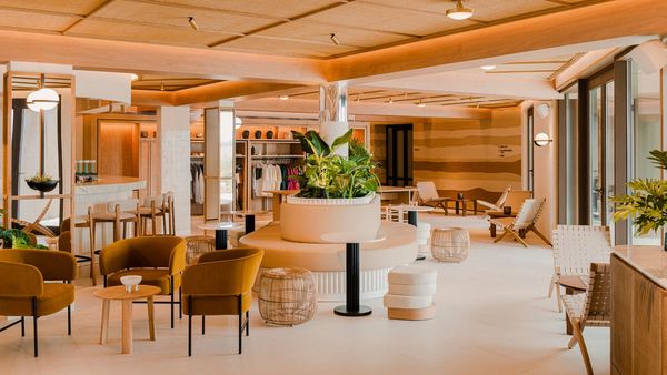 Aethos Ericeira interior