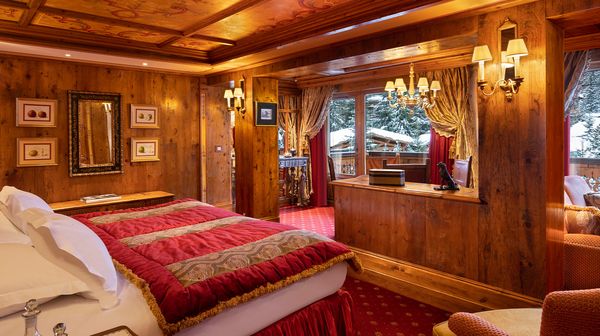 Airelles Courchevel, Les Airelles interior
