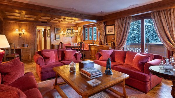 Airelles Courchevel, Les Airelles interior