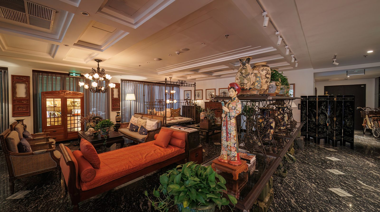 Amanaki Thao Dien interior