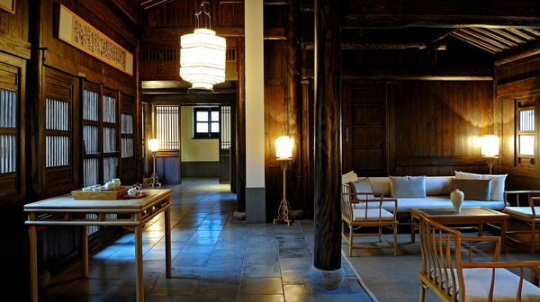 Amanfayun interior