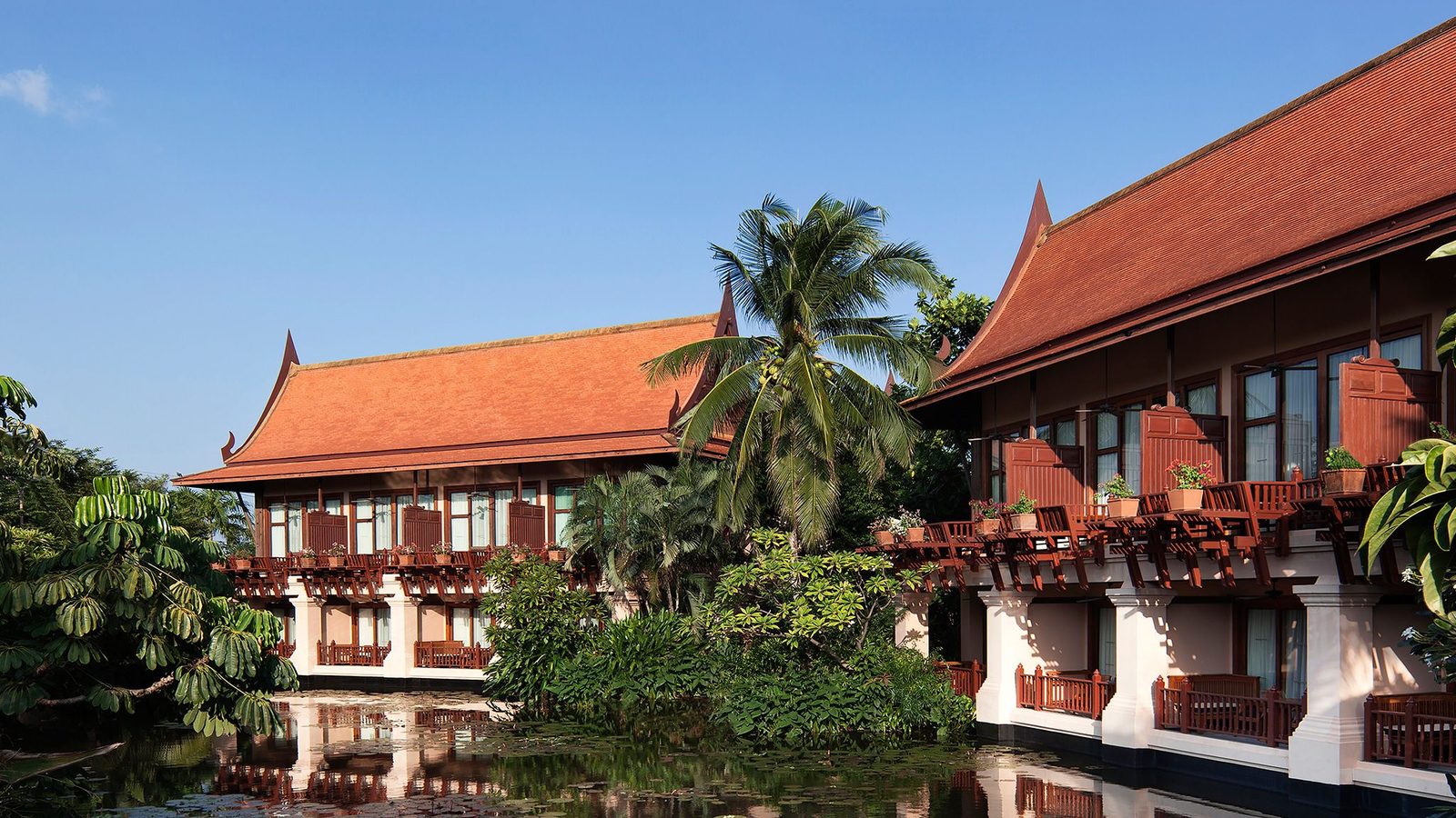Anantara Hua Hin Resort exterior view
