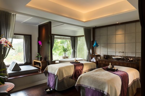 Anantara Layan Phuket Resort interior