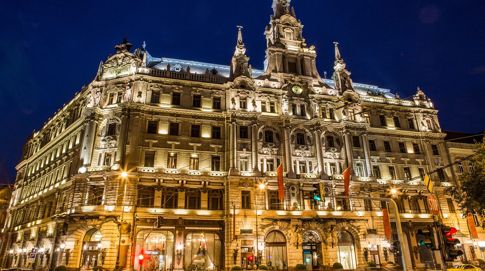 Anantara New York Palace Budapest Hotel exterior view