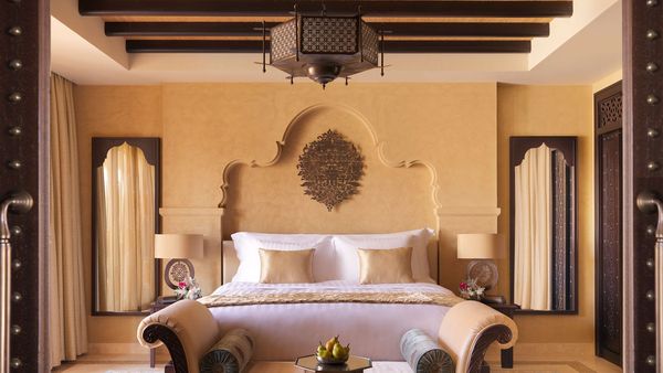 Qasr al Sarab Desert Resort by Anantara interior