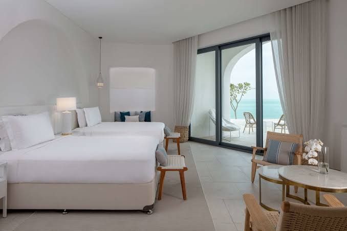Anantara Santorini Abu Dhabi Retreat interior