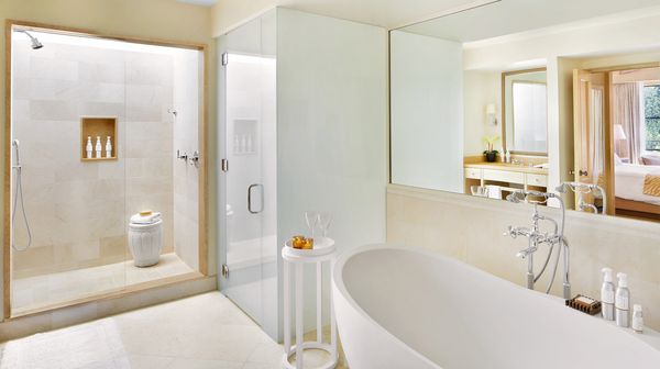 Auberge du Soleil, Auberge Collection interior