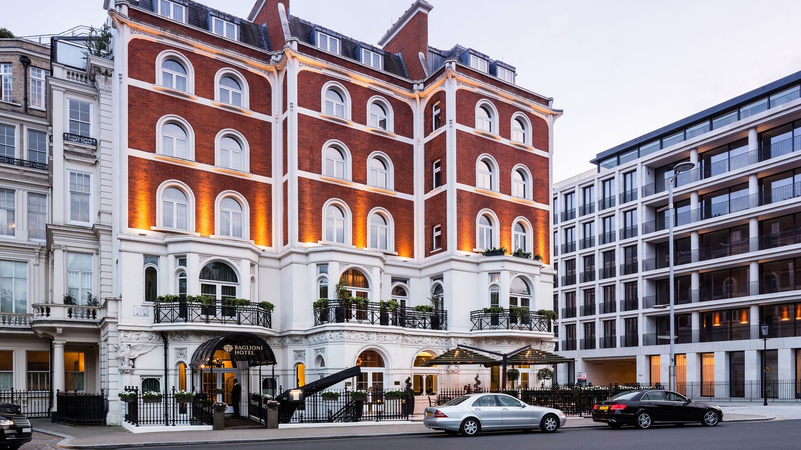 Baglioni Hotel exterior view