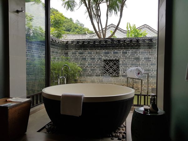 Banyan Tree Yangshuo interior