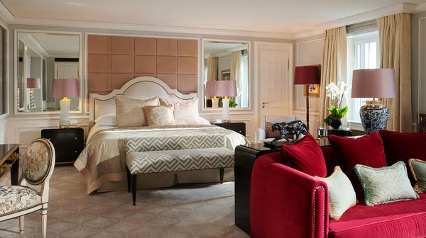 Baur au Lac interior