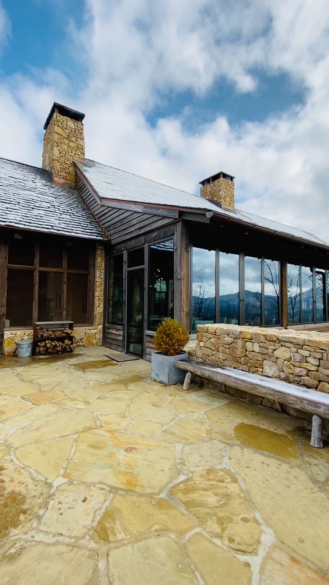Blackberry Mountain exterior view