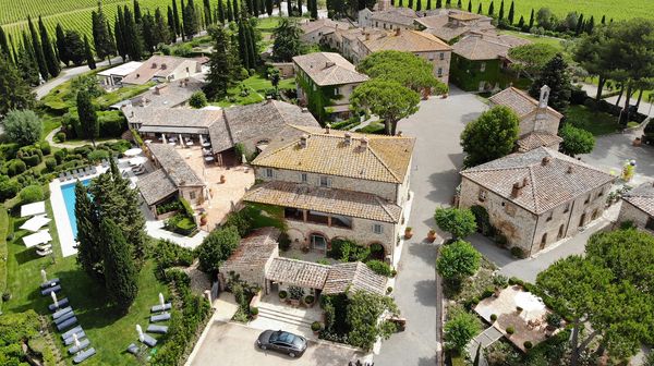 Borgo San Felice interior