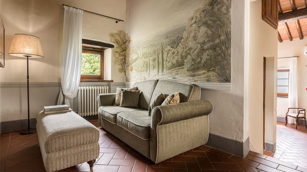Borgo Vescine interior