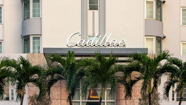 Cadillac Hotel & Beach Club, Autograph Collection interior