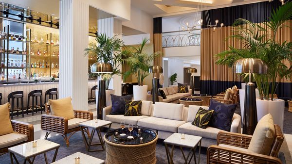 Cadillac Hotel & Beach Club, Autograph Collection interior