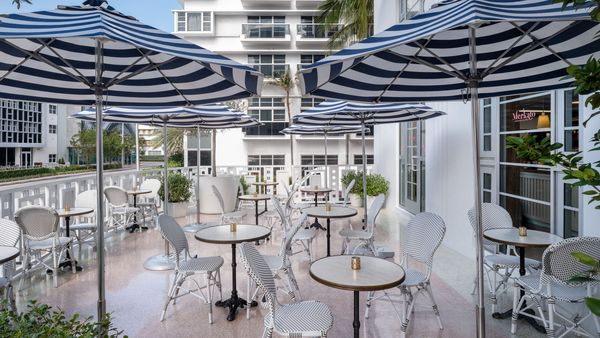Cadillac Hotel & Beach Club, Autograph Collection interior