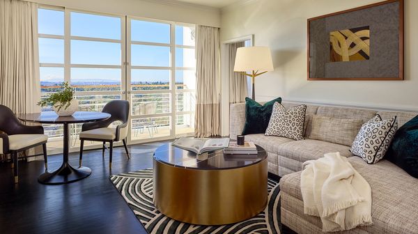 Cameo Beverly Hills, LXR Hotels & Resorts interior