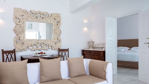 Canaves Oia interior