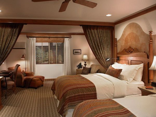 Canyon Ranch Tucson interior