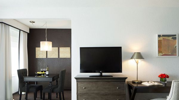 Capitol Hill Hotel interior