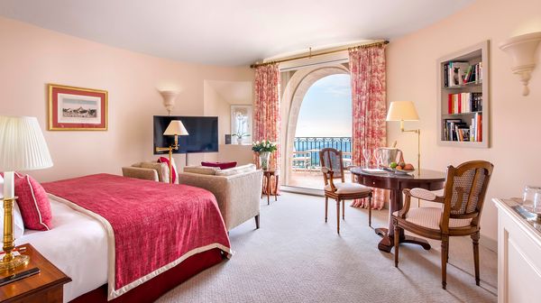 Château Saint-Martin & Spa interior
