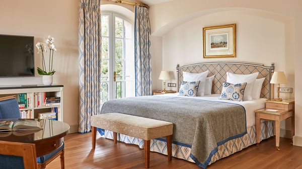 Château Saint-Martin & Spa interior