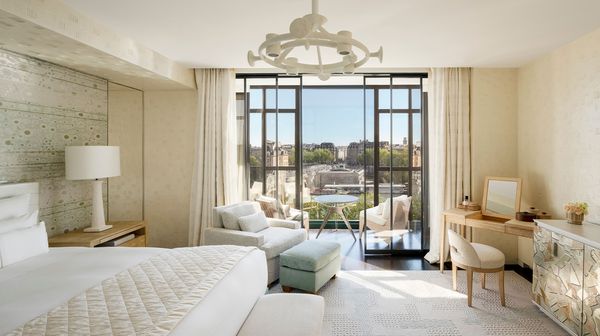 Cheval Blanc Paris interior