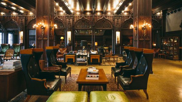 Chicago Athletic Association interior