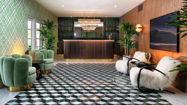 Colony Palms Hotel interior