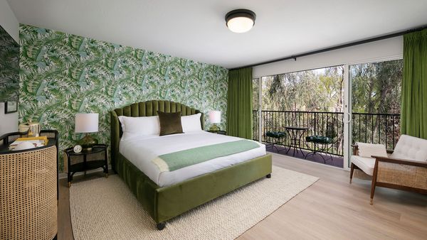 Colony Palms Hotel interior