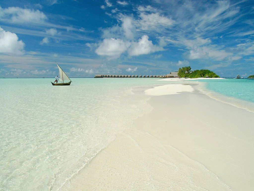 COMO Cocoa Island exterior view