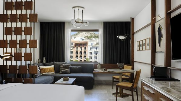 Conrad Athens, The Ilisian interior