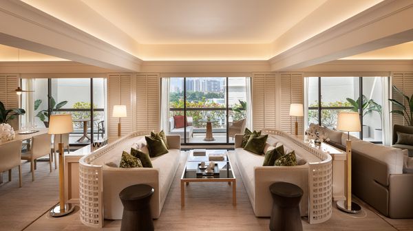 Conrad Singapore Orchard interior