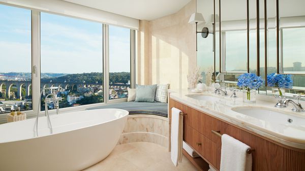 Corinthia Lisbon interior