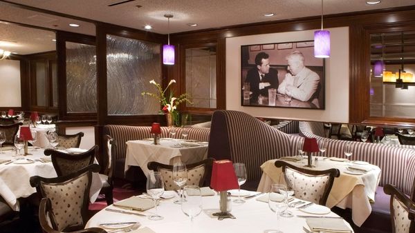 Disneyland Hotel interior