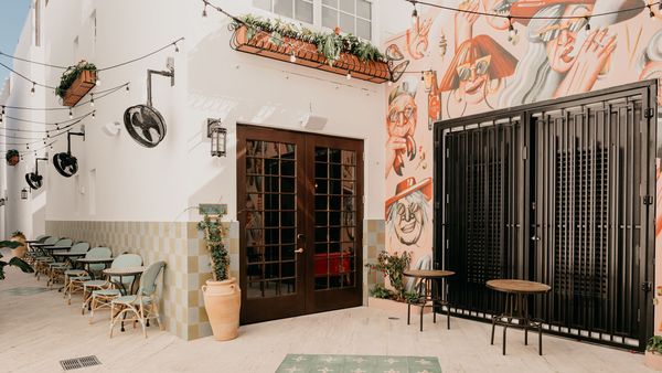 Esmé Miami Beach interior