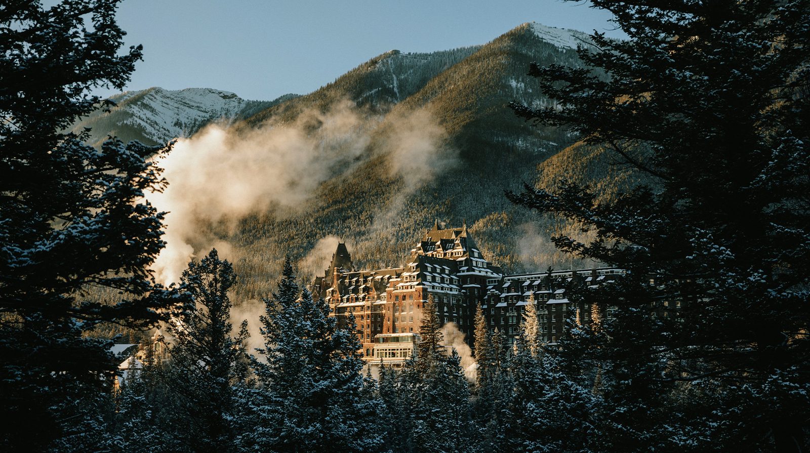 Fairmont Banff Springs Hotel exterior view