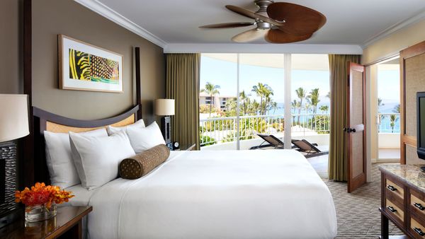 Fairmont Kea Lani interior