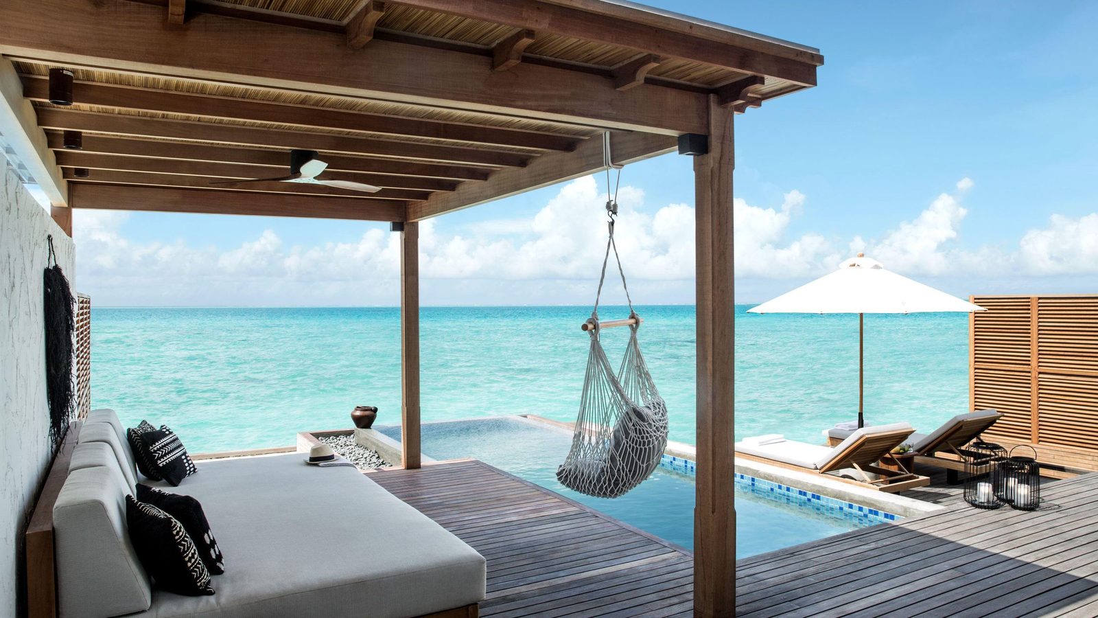 Fairmont Maldives Sirru Fen Fushi exterior view