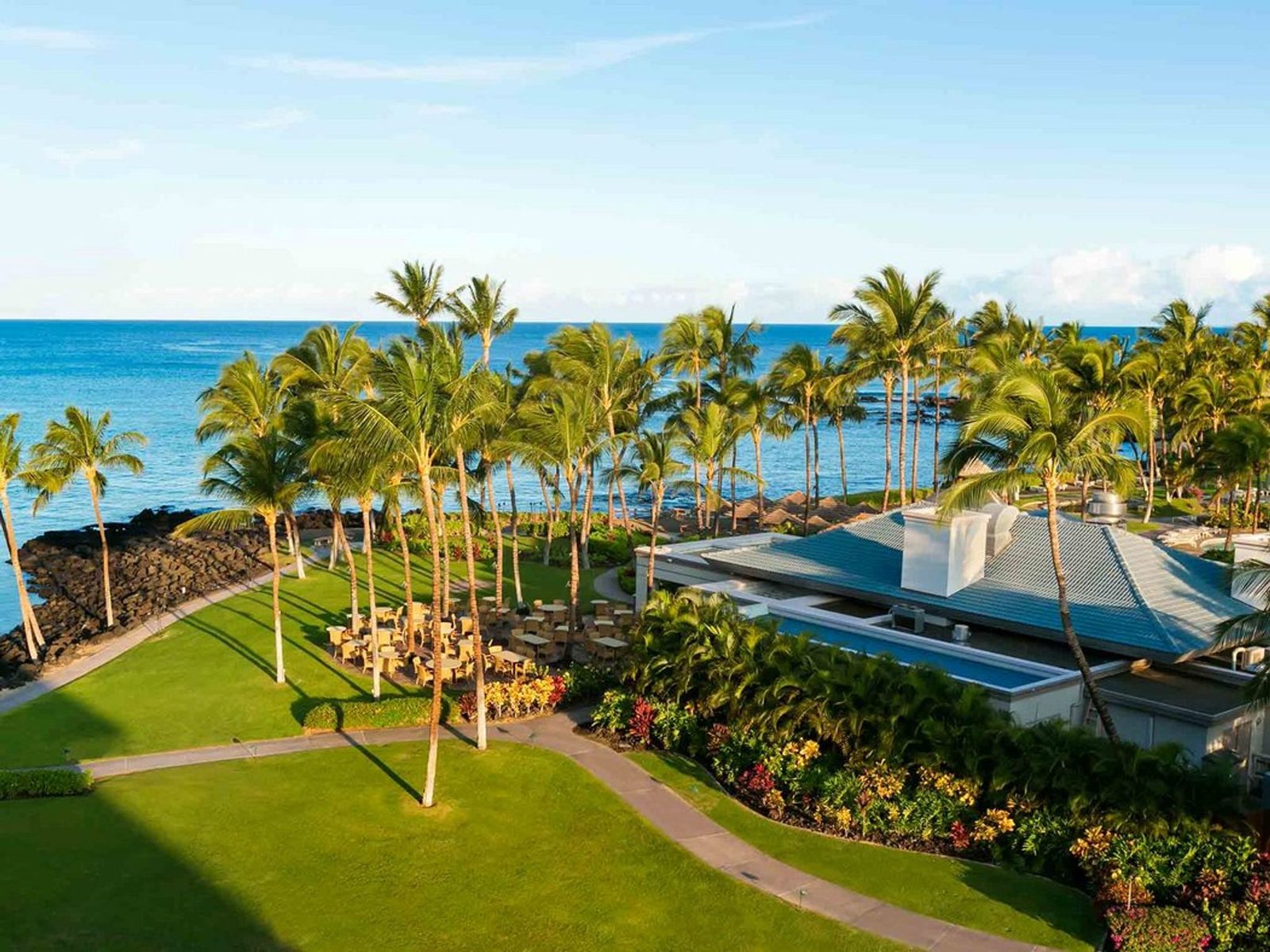 Fairmont Orchid Hawaii exterior view
