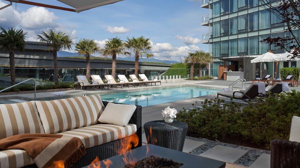 Fairmont Pacific Rim interior