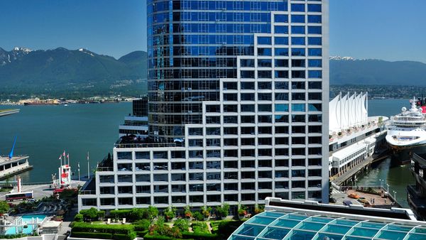 Fairmont Waterfront interior
