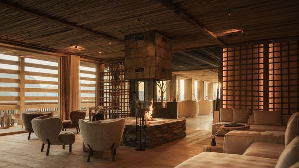 First In: Eriro Alpine Hide, Ehrwald interior