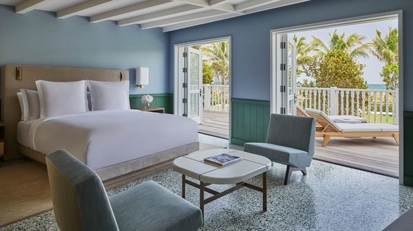 Four Seasons Hotel at The Surf Club interior