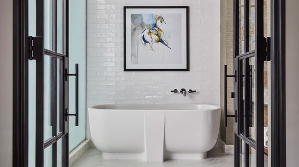 Four Seasons Hotel Austin interior