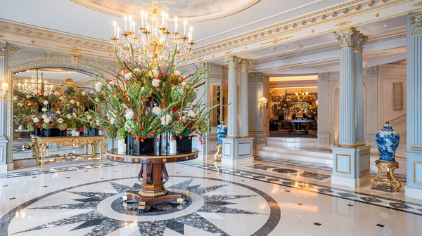 Four Seasons Hotel des Bergues Geneva interior