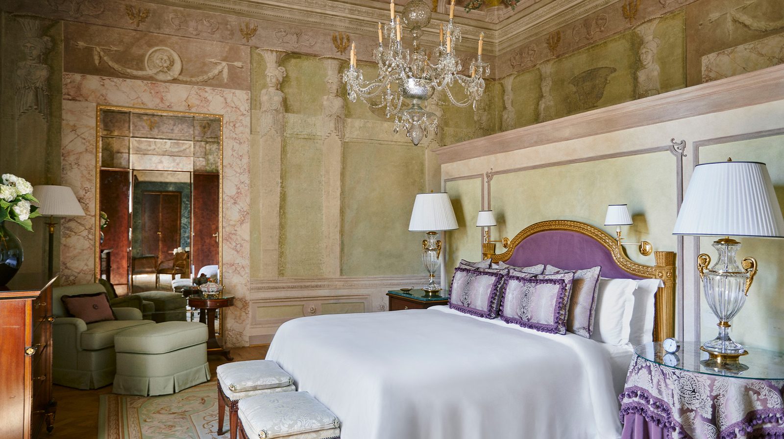 Four Seasons Hotel Firenze exterior view
