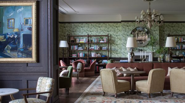 Four Seasons Hotel Hampshire interior