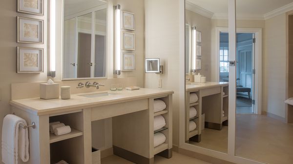 Sensei Lanai, A Four Seasons Resort interior
